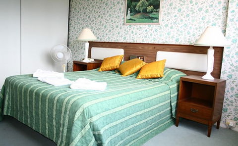 River Park Towers - Accommodation Mount Tamborine 0