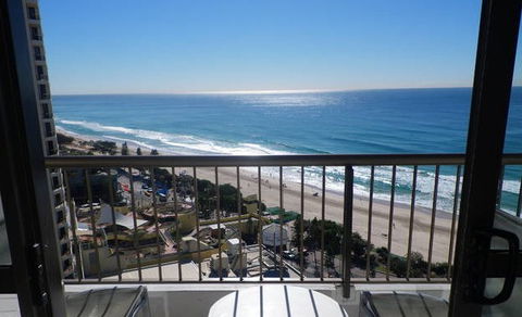 Surfers International Resort - Accommodation Mount Tamborine 1