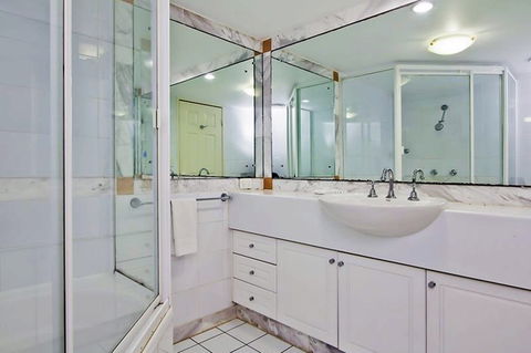 Villas De La Mer - Accommodation Mount Tamborine 3
