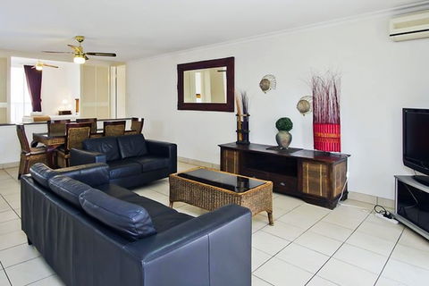 Villas De La Mer - Accommodation Mount Tamborine 4