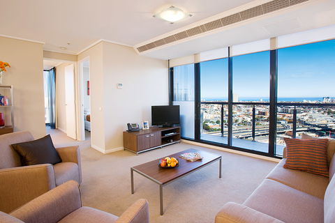 Melbourne Short Stay Apartments - Accommodation Mount Tamborine 2