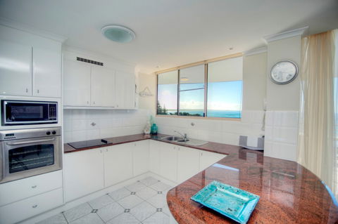 Beaches International - Accommodation Mount Tamborine 3