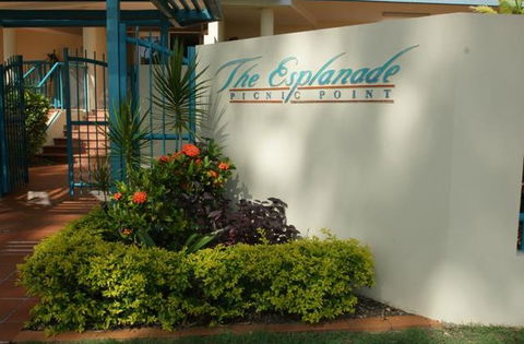 The Esplanade Picnic Point - Accommodation Mount Tamborine 0