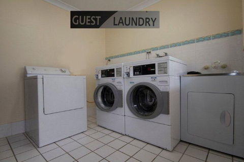 Silo Motor Inn - Accommodation Mount Tamborine 4