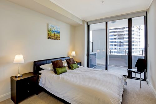 Rhodes NSW Accommodation Mount Tamborine