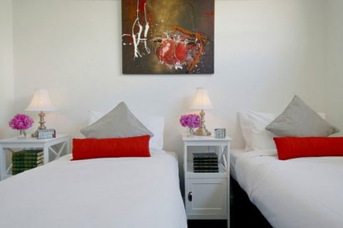 City Breeze - Stay Innercity - Accommodation Mount Tamborine 4