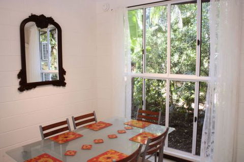 Shambhala Retreat Magnetic Island Cottages - Accommodation Mount Tamborine 5
