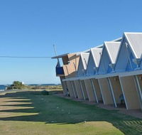 Windsurfer Beach Chalets - Accommodation Mount Tamborine
