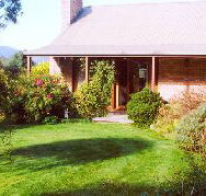 Canowindra Cottage - Accommodation Mount Tamborine