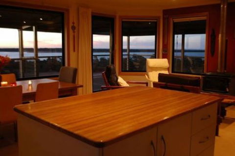 Southern Ocean Lookout - Accommodation Mount Tamborine 1