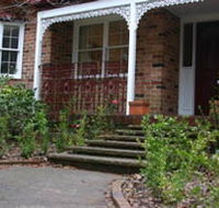Leura Camellias - Accommodation Mount Tamborine
