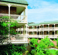 Medina Serviced Apartments Canberra - Accommodation Mount Tamborine
