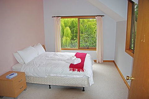 Woodlands Retreat - Accommodation Mount Tamborine 4