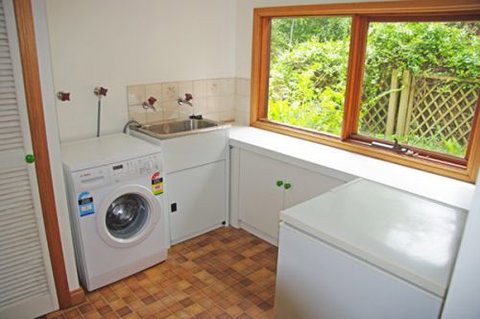 Woodlands Retreat - Accommodation Mount Tamborine 6