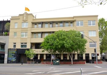 The Prince - Accommodation Mount Tamborine 11