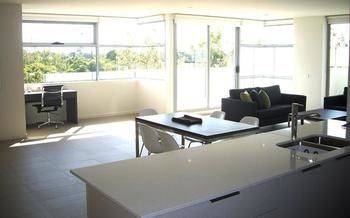 Best Western Plus The Tudor-Box Hill - Accommodation Mount Tamborine 21