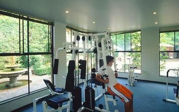Best Western Plus The Tudor-Box Hill - Accommodation Mount Tamborine 22