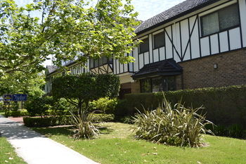 Best Western Plus The Tudor-Box Hill - Accommodation Mount Tamborine 31