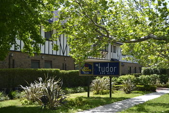 Best Western Plus The Tudor-Box Hill - Accommodation Mount Tamborine 32