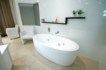 Oceans Mooloolaba - Accommodation Mount Tamborine 37