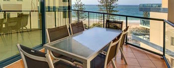 Peninsular Beachfront Resort - Accommodation Mount Tamborine 1