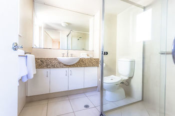 Peninsular Beachfront Resort - Accommodation Mount Tamborine 8