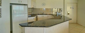 Peninsular Beachfront Resort - Accommodation Mount Tamborine 39