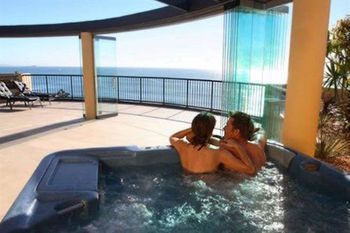 Peninsular Beachfront Resort - Accommodation Mount Tamborine 76