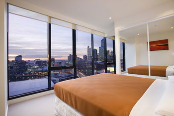 Melbourne Short Stay Apartments On Whiteman - Accommodation Mount Tamborine 4