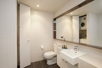 Melbourne Short Stay Apartments On Whiteman - Accommodation Mount Tamborine 9