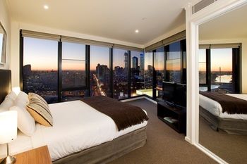 Melbourne Short Stay Apartments On Whiteman - Accommodation Mount Tamborine 21