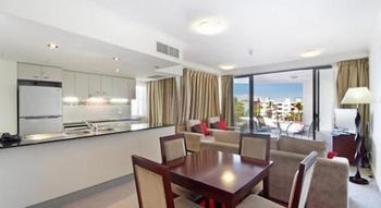 OVR Caloundra - Accommodation Mount Tamborine 10