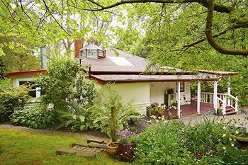 Adeline Bed And Breakfast - Accommodation Mount Tamborine 0