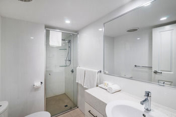Newport Mooloolaba - Accommodation Mount Tamborine 99