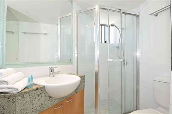 Malibu Mooloolaba - Accommodation Mount Tamborine 2