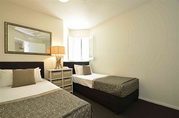 Malibu Mooloolaba - Accommodation Mount Tamborine 10