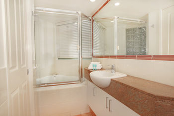 Malibu Mooloolaba - Accommodation Mount Tamborine 36