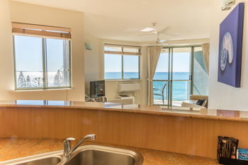 Malibu Mooloolaba - Accommodation Mount Tamborine 40