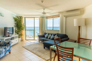 Malibu Mooloolaba - Accommodation Mount Tamborine 41