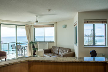 Malibu Mooloolaba - Accommodation Mount Tamborine 47