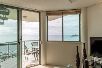 Malibu Mooloolaba - Accommodation Mount Tamborine 53