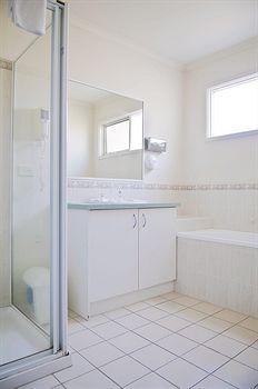 Lamplighter Motel - Accommodation Mount Tamborine 16