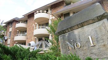 Waldorf Wahroonga Residential - Accommodation Mount Tamborine 8