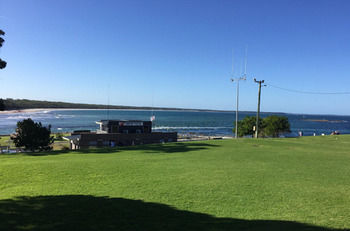 The Huskisson - Accommodation Mount Tamborine 22