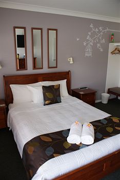 Riverside Motel - Accommodation Mount Tamborine 11