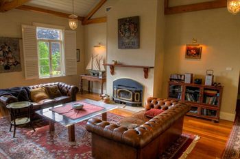 Tizzana Winery Bed & Breakfast - Accommodation Mount Tamborine 7