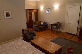 Tizzana Winery Bed & Breakfast - Accommodation Mount Tamborine 10