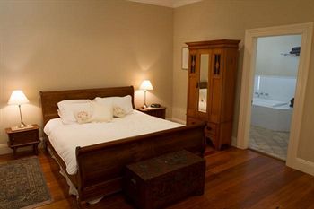 Tizzana Winery Bed & Breakfast - Accommodation Mount Tamborine 11
