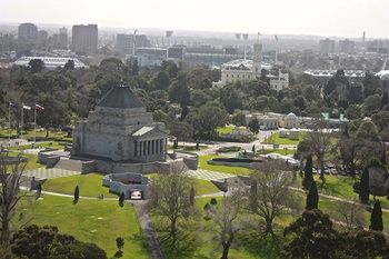 Apartments Melbourne Domain - South Melbourne - Accommodation Mount Tamborine 4