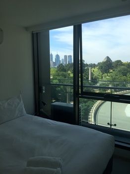 Apartments Melbourne Domain - South Melbourne - Accommodation Mount Tamborine 8
